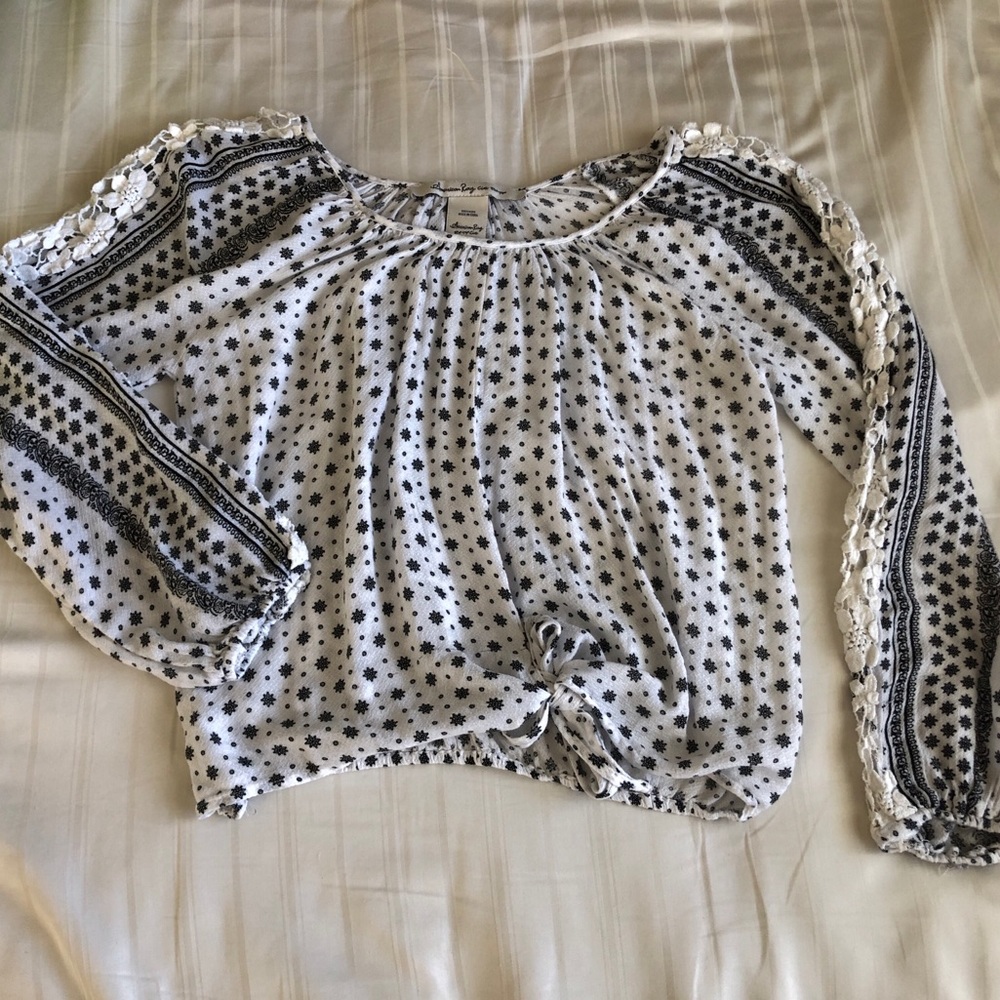 American Rag blouse - Picture 3 of 3
